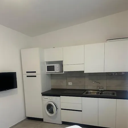 Frontemare Apartment *