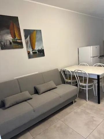 Frontemare Apartman *