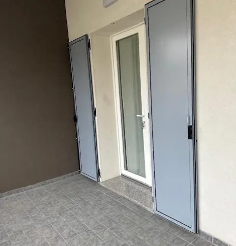 Frontemare * بورتو غاريبالدي
