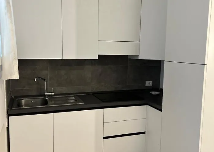 Frontemare Apartman *